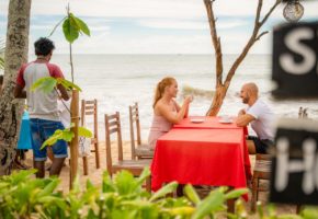 tangalle-coppenrath-hostel-beachfront